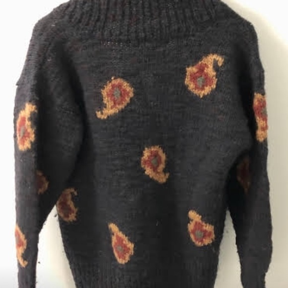 Sweater - Picture 2 of 2